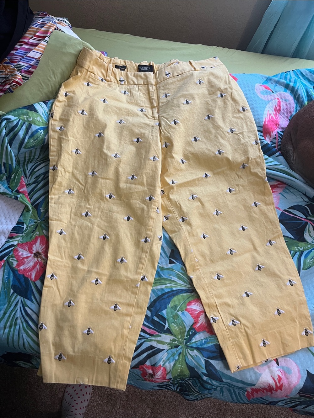 Talbots Yellow Embroidered Bee Cropped Pants